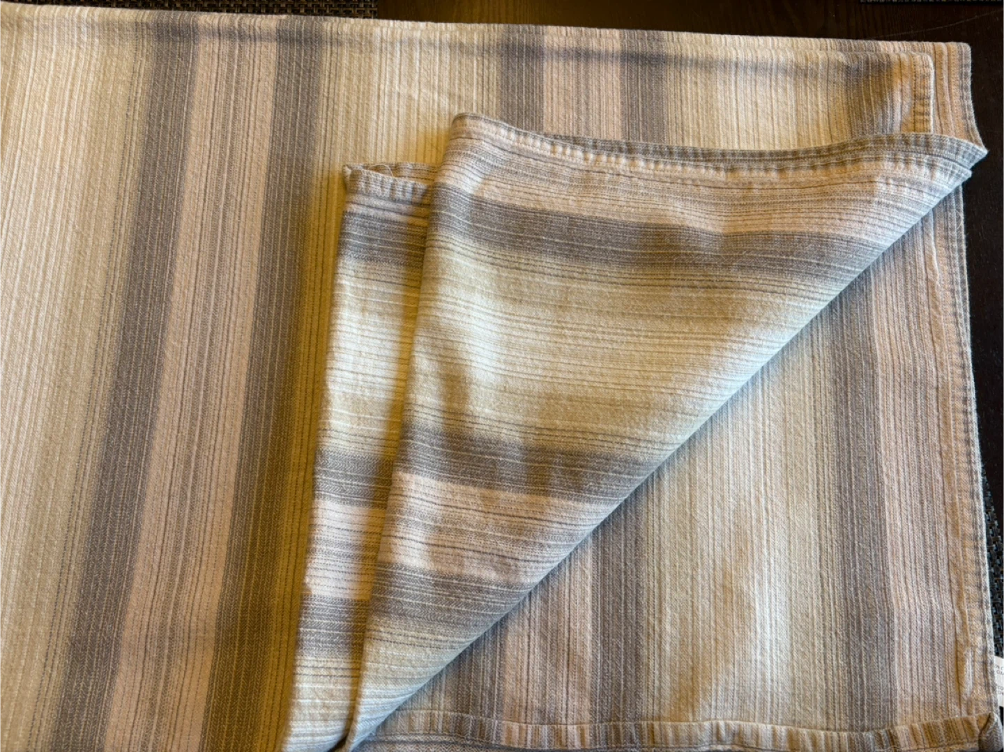 Striped table cloth - Neutral Tones - photo 2