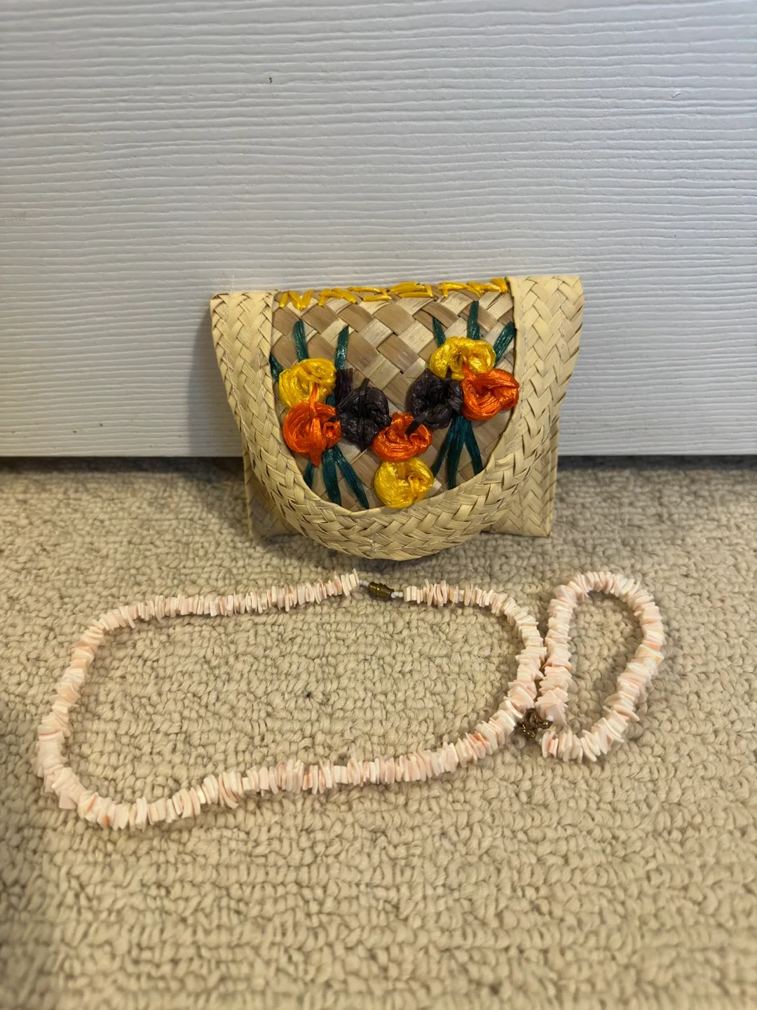 Straw purse and shell necklace set thumbnail