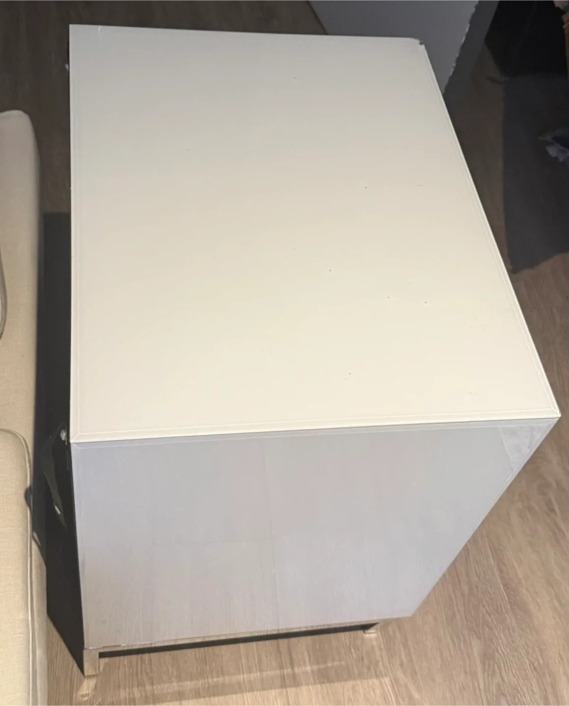 Brand New White Glossy 2-Drawer Nightstand image indicator(3)