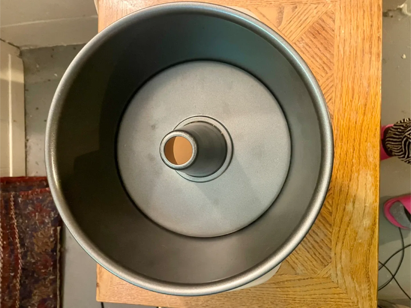 Angel Food Cake Pan thumbnail