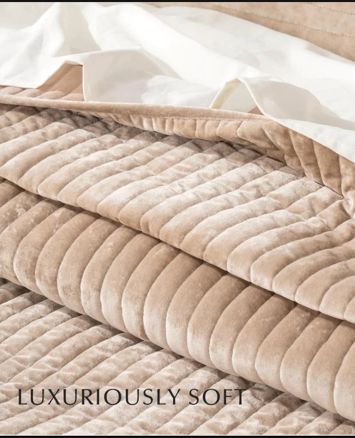 Luxury Velvet Bedspread Blanket image indicator(4)