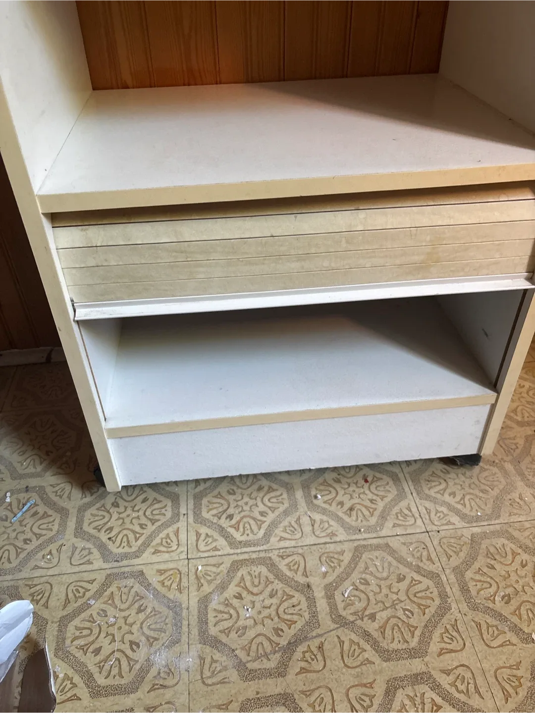 Small White Cabinet with Drawer image indicator(4)