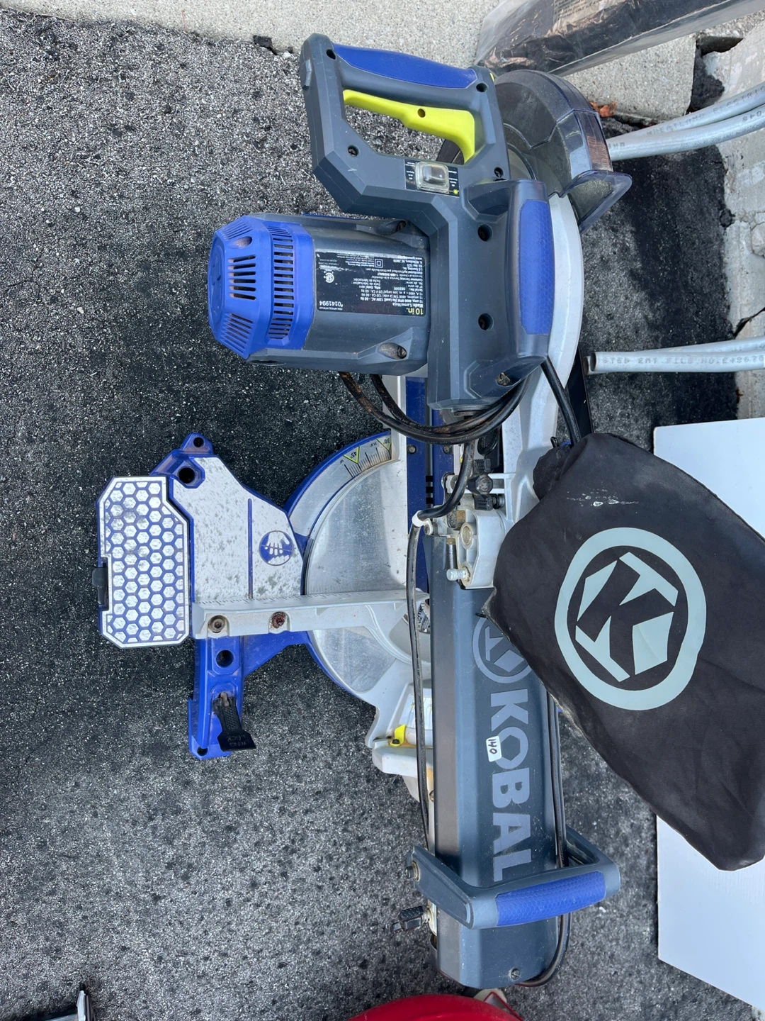 Kobalt 10-in Compound Miter Saw