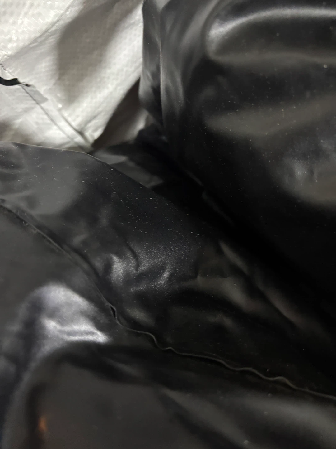 Queen size air mattress with pump - photo 2