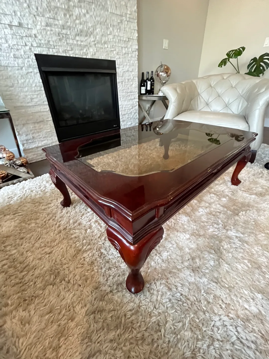 Glass Top Coffee Table image indicator(7)