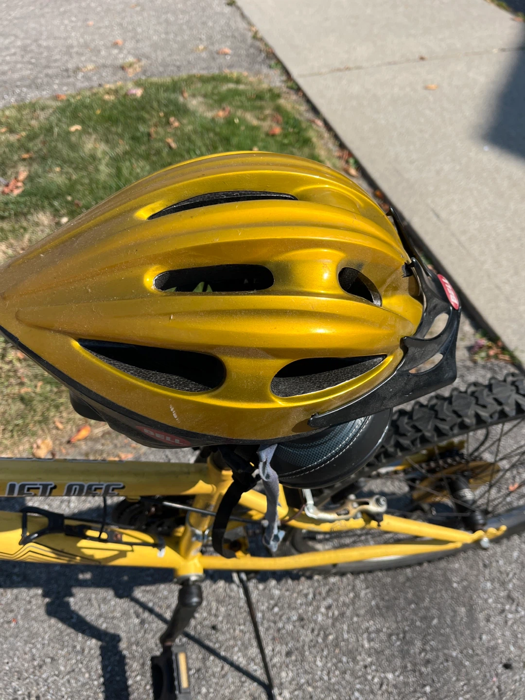 Yellow GT Off Road Bike with Bell Helmet - photo 4