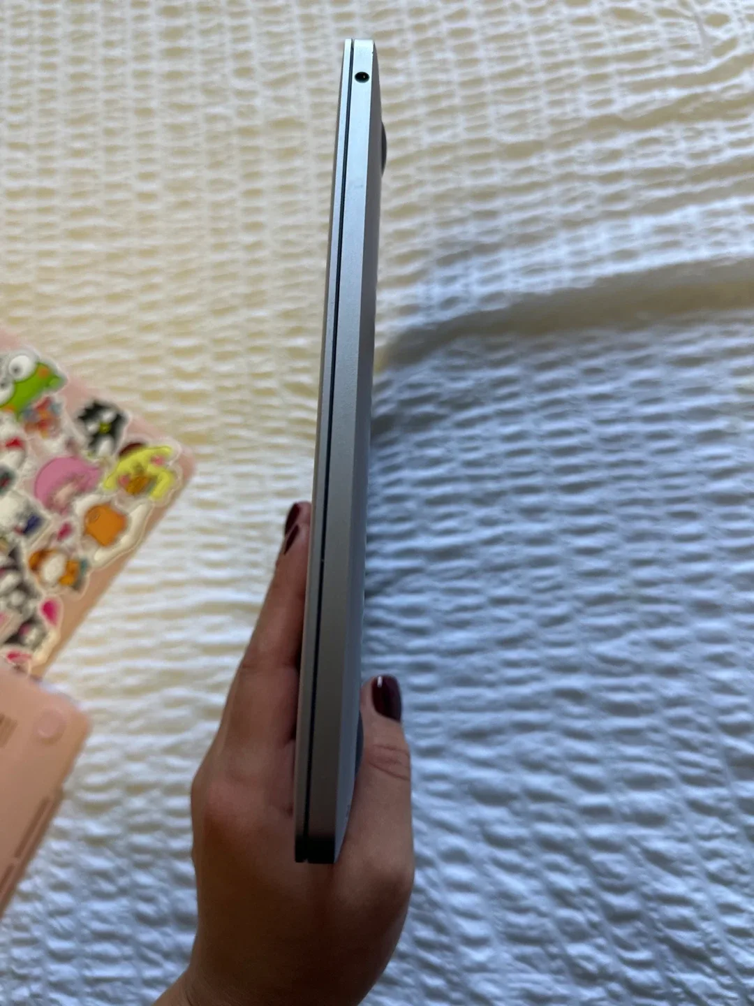 MacBook Pro 13” image indicator(8)