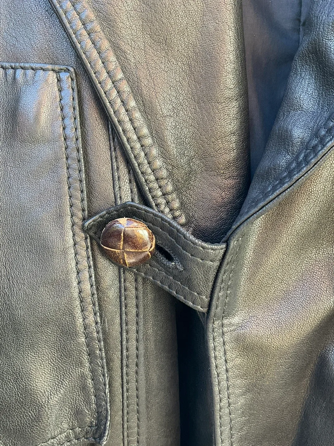 Mac Douglas Paris Leather Jacket image indicator(4)