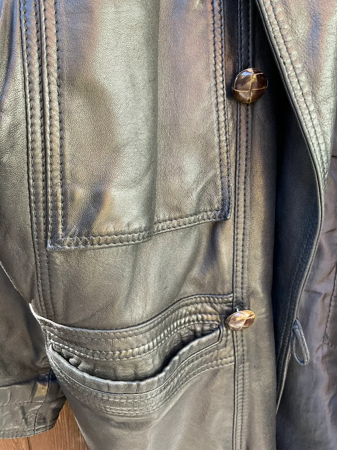 Mac Douglas Paris Leather Jacket image indicator(3)