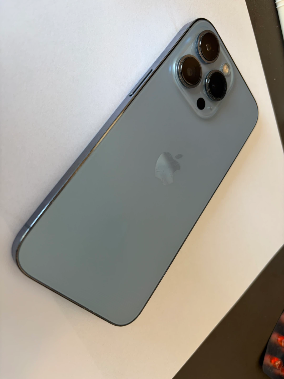 iPhone 13 Pro - Sierra Blue - photo 2