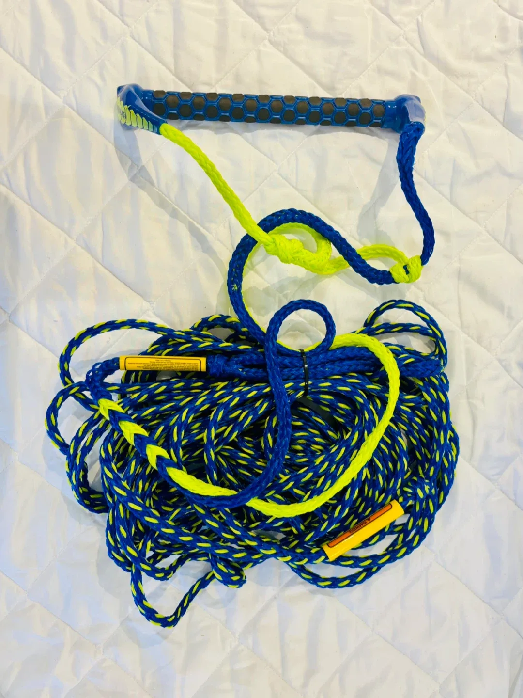 SereneLife Thunder Wave Body Board w/ Rope image indicator(4)