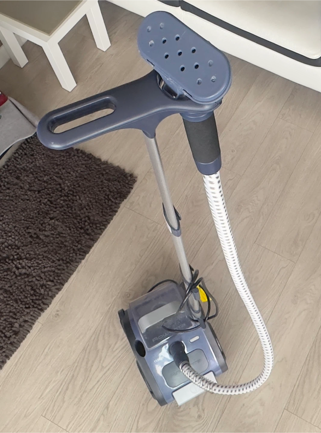 Rowenta Professional Garment Steamer 1550W - photo 3