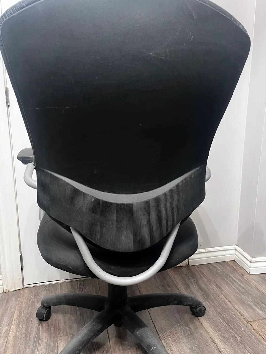 Black leather Office desk Chair image indicator(5)