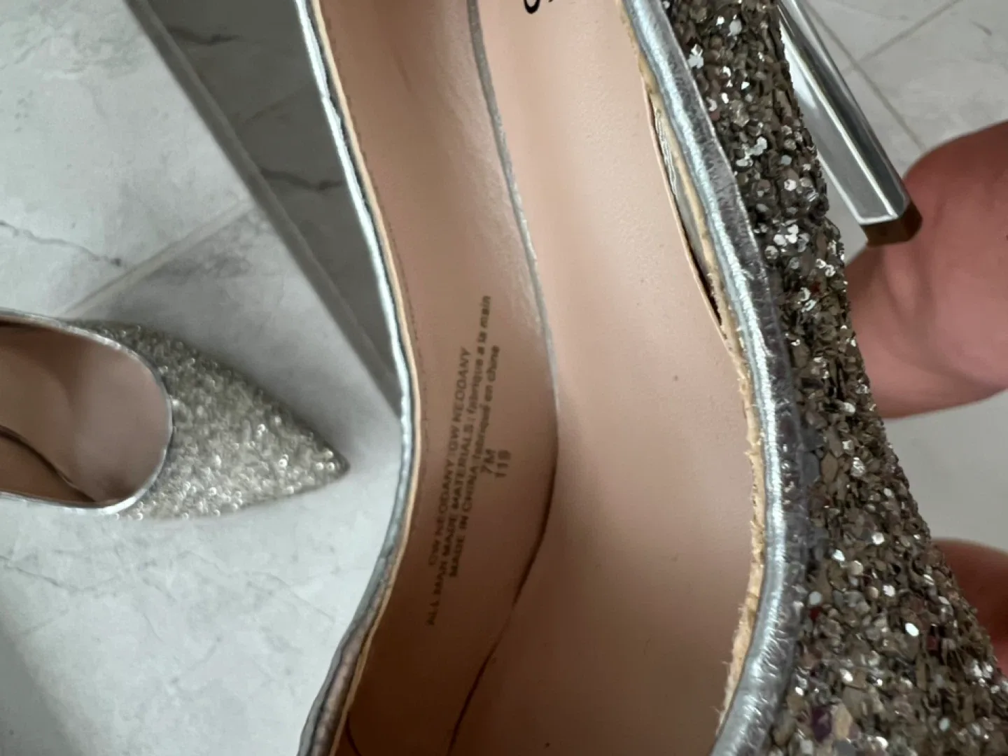 Vintage Guess Glitter Heels - Size 7 image indicator(6)