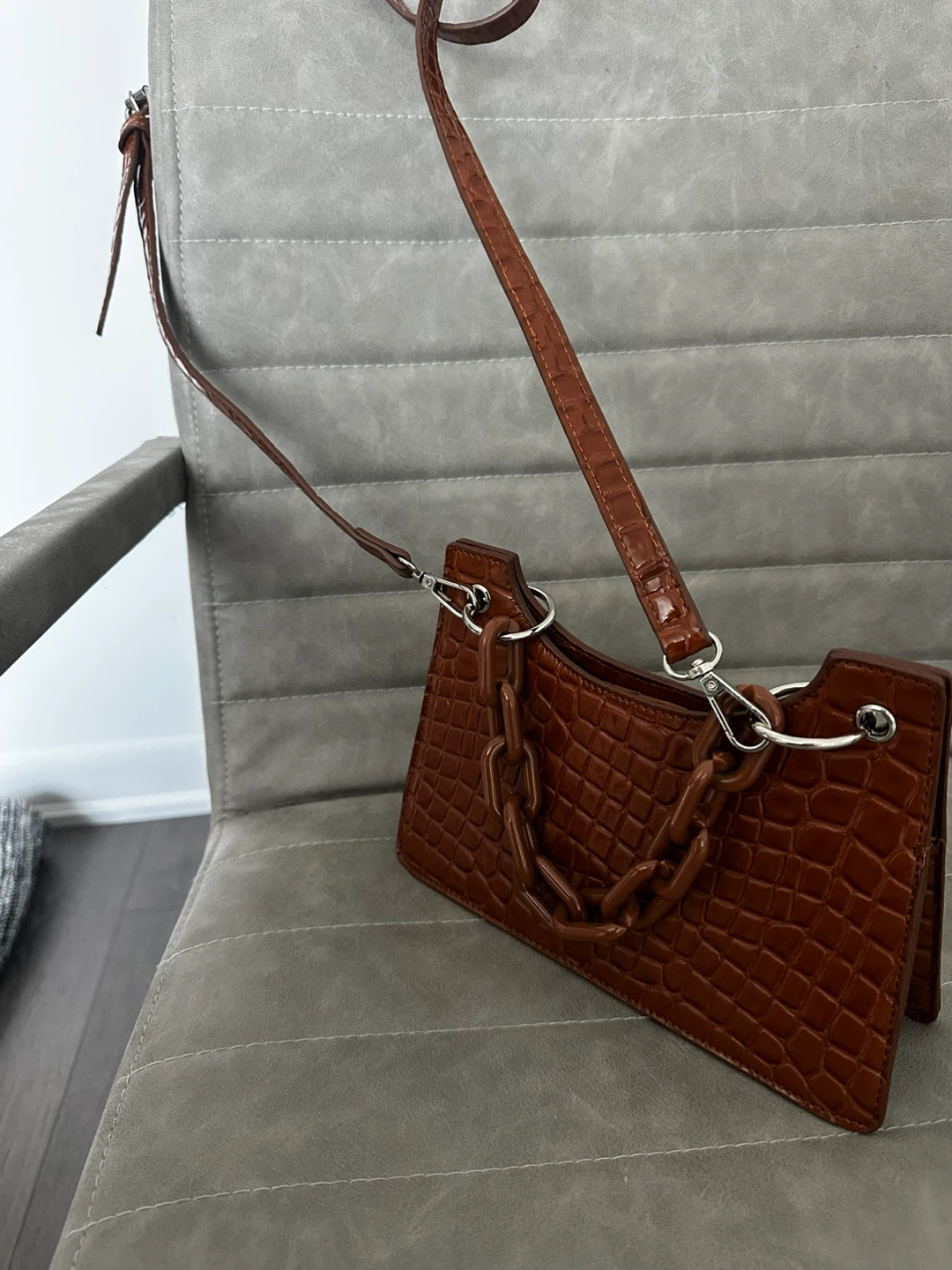 Brown Croc-Embossed Chain Shoulder Bag