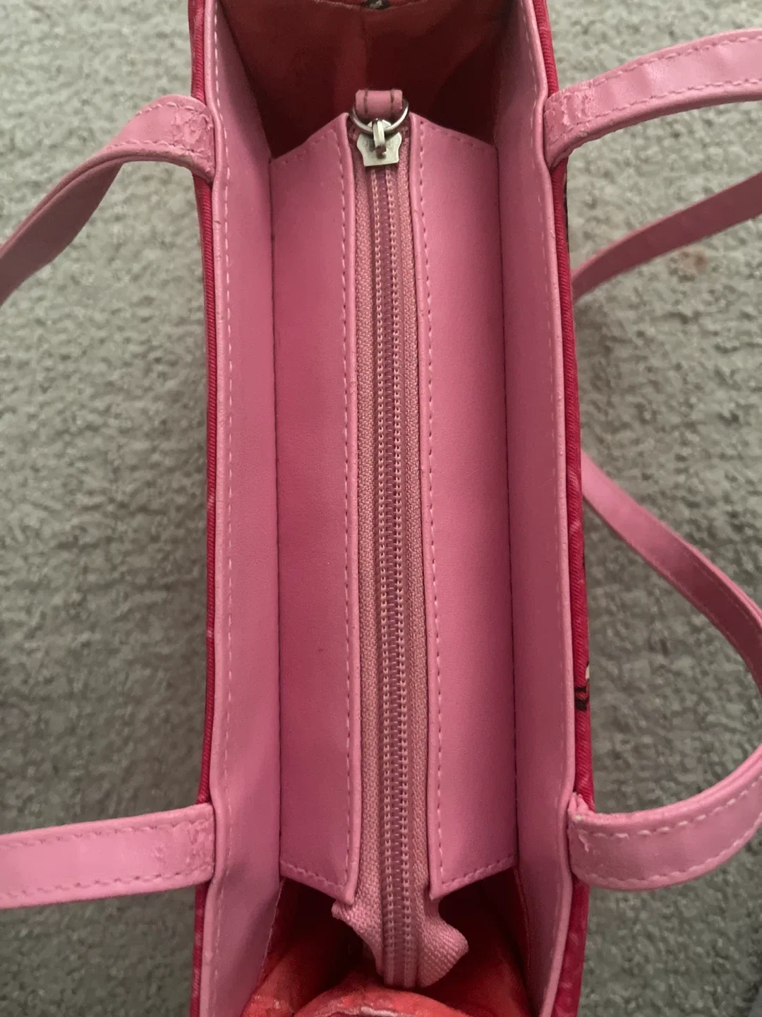 Betty Boop Pink Tote Bag image indicator(4)