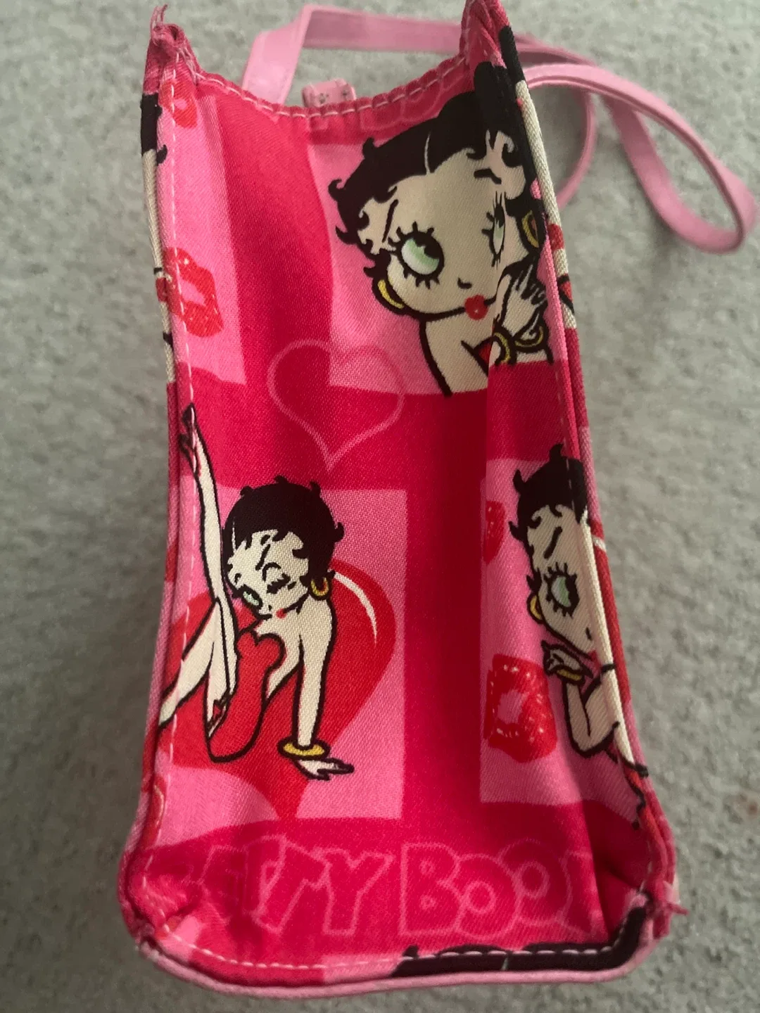 Betty Boop Pink Tote Bag image indicator(2)