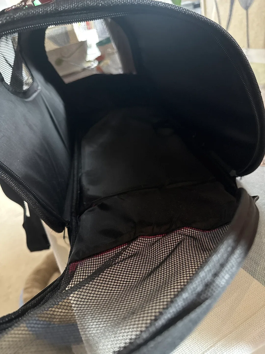 Lilly Pet Carrier - Pink Paw Print image indicator(6)