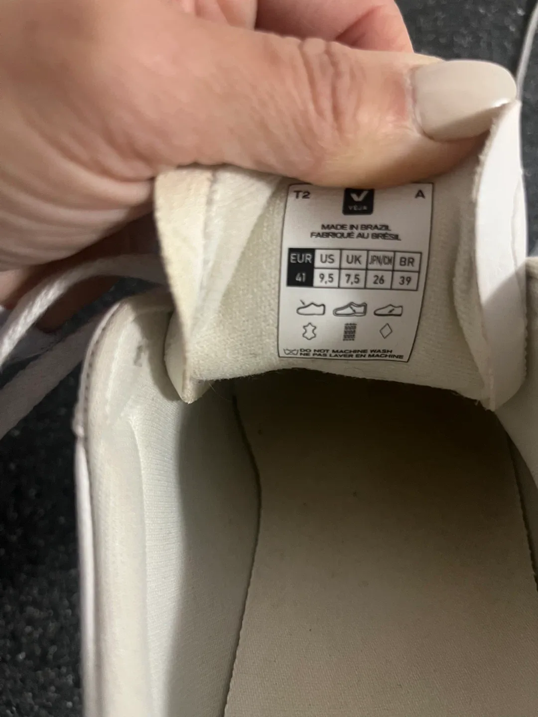Veja Esplar Leather White Sneakers image indicator(4)