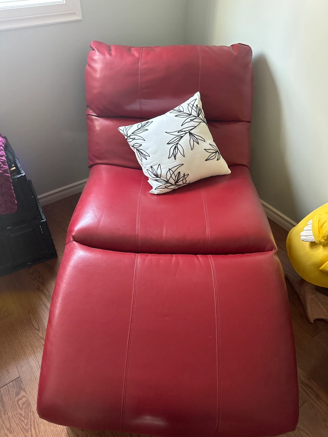 Red Leather Chaise Lounge Chair