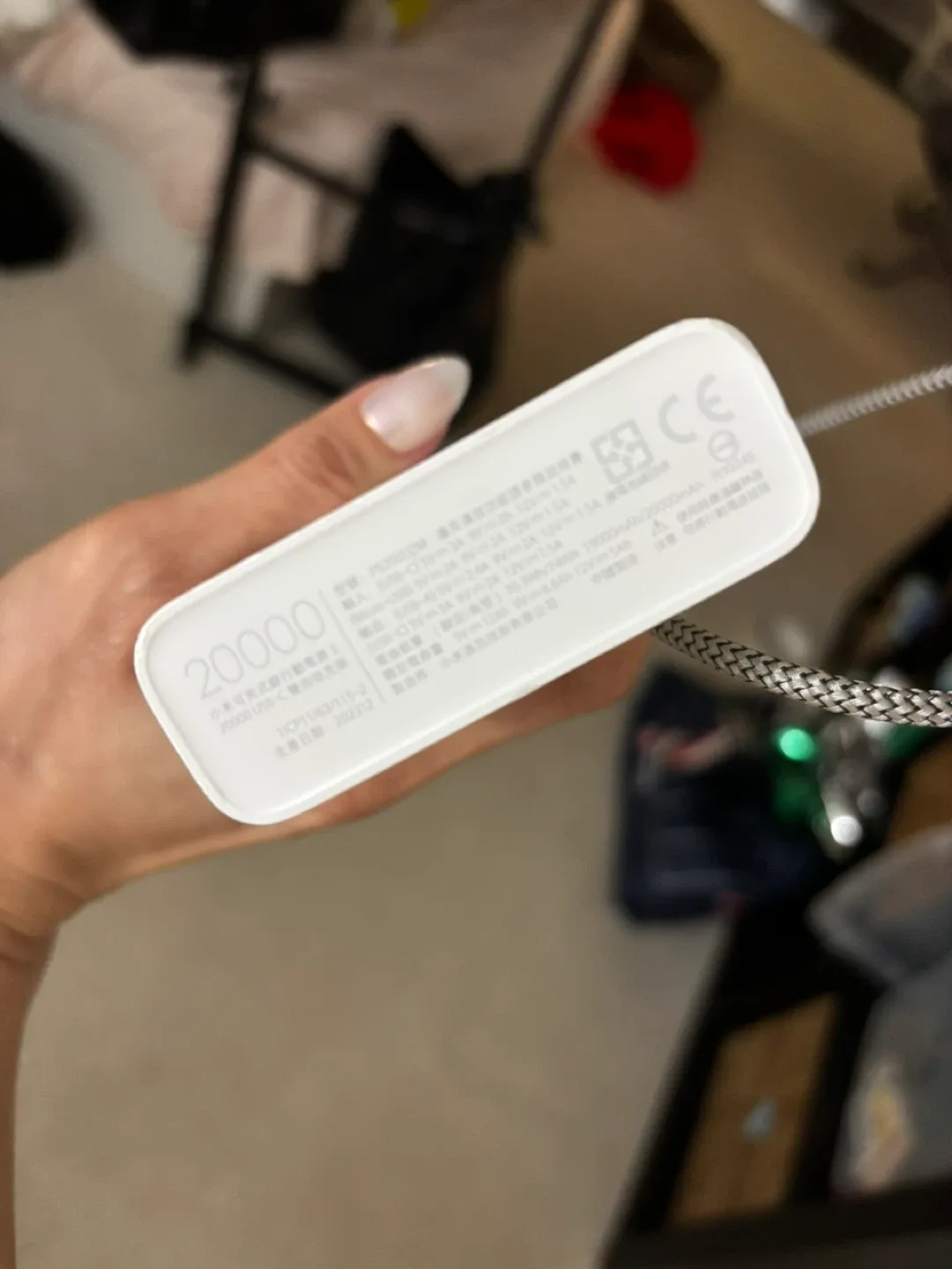 Portable super fast charging 20000mAh Power Bank image indicator(3)