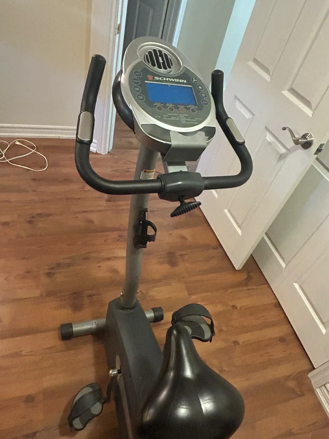 Schwinn Upright Exercise Bike image indicator(2)