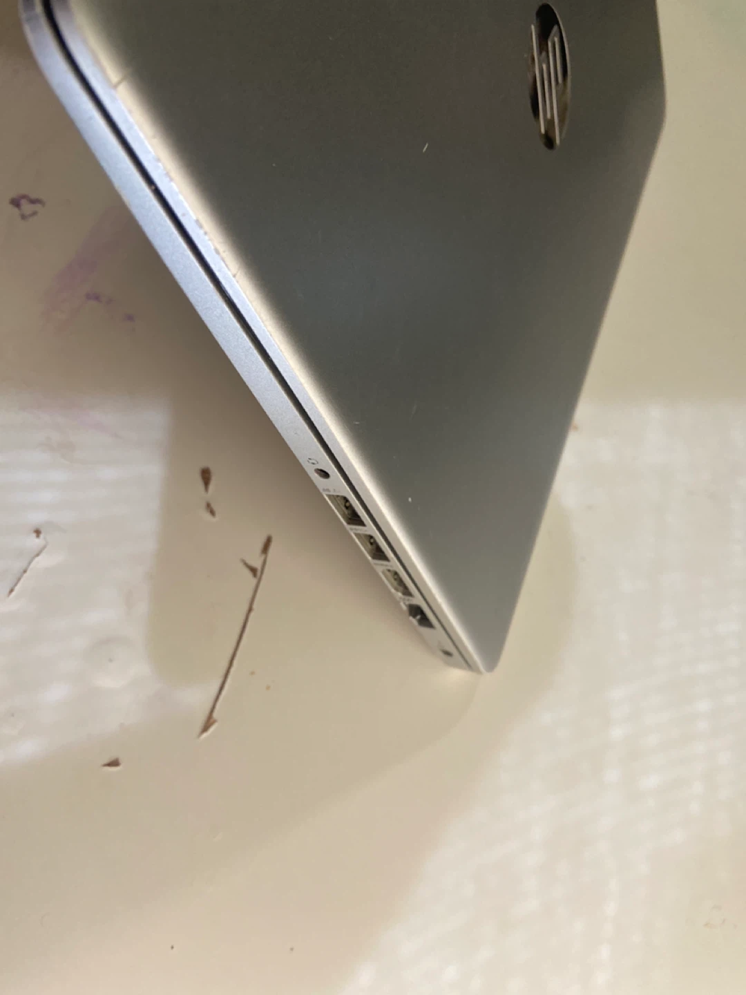 HP Laptop - Silver - photo 4