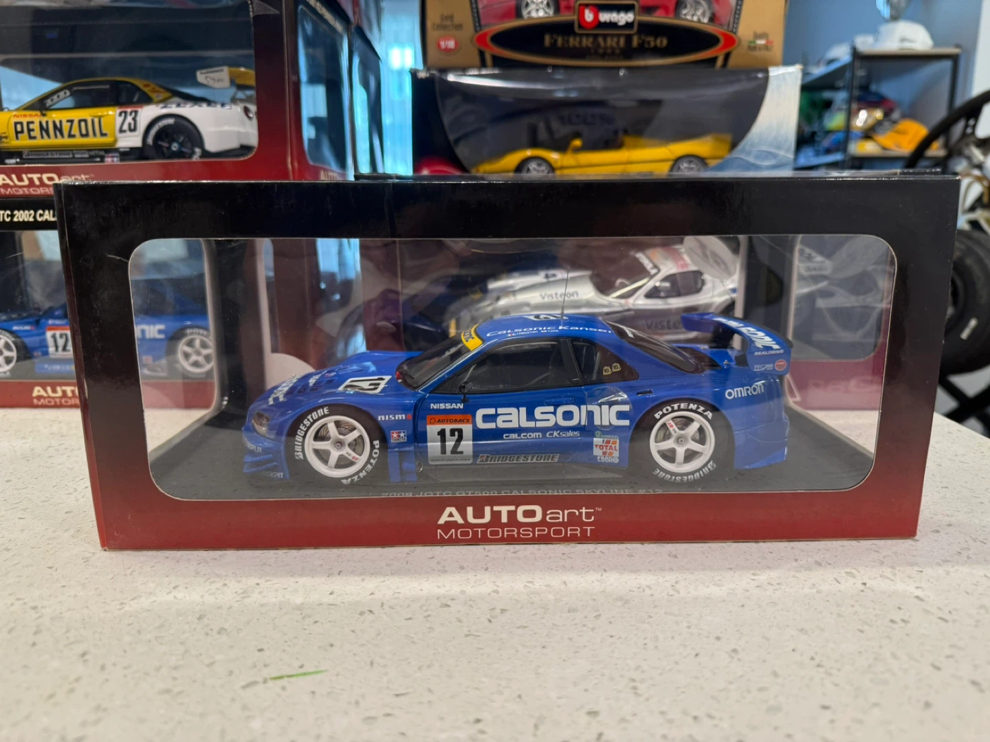 AUTOart 2003 JGTC Nissan Skyline GT-R Calsonic - photo 2