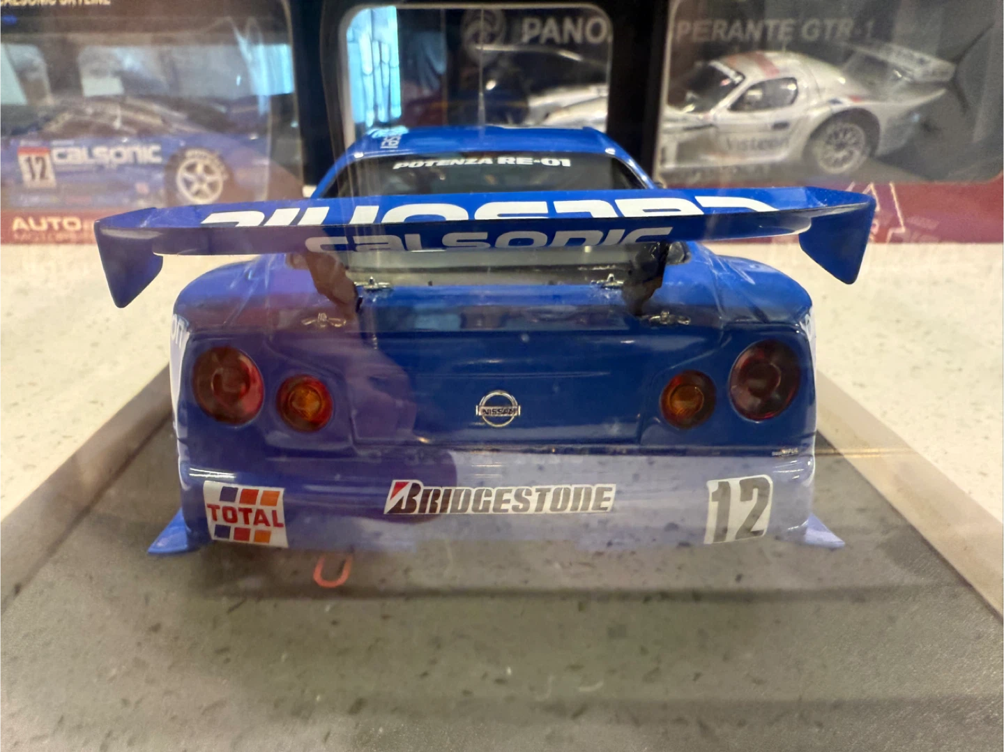 AUTOart 2003 JGTC Nissan Skyline GT-R Calsonic - photo 5