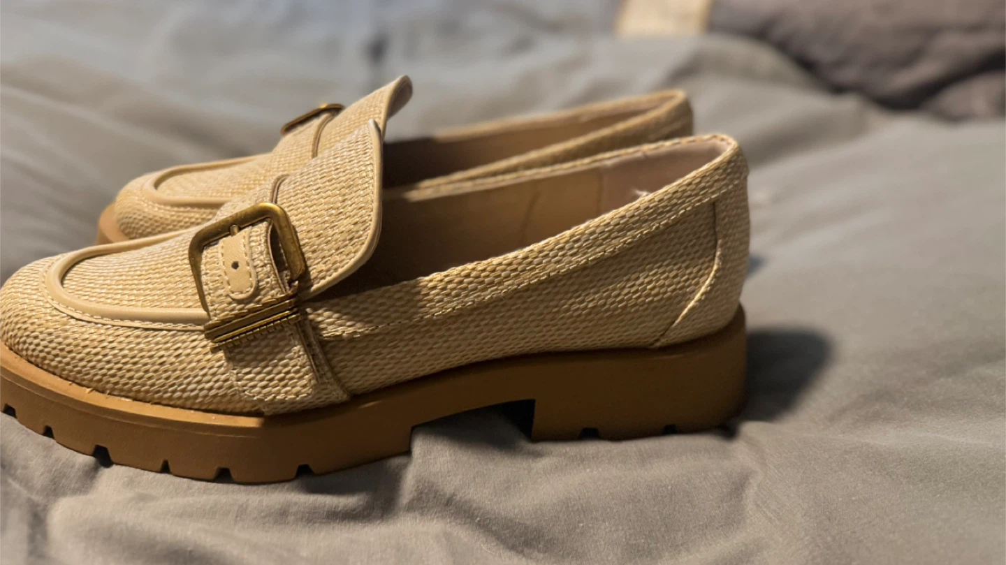 Dolce Vita Beige Loafers size 9.5 - photo 2