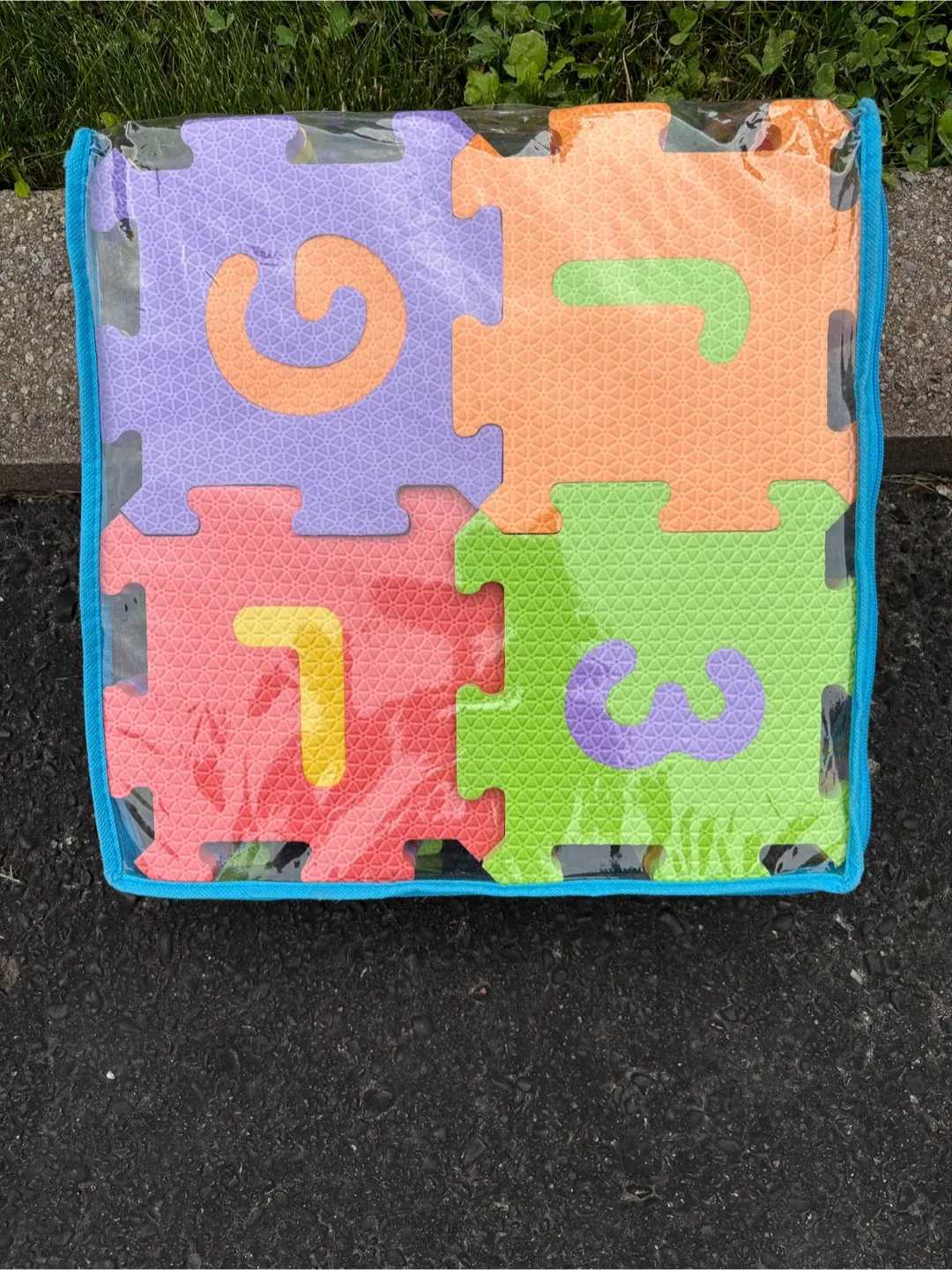 Foam Puzzle Play Mat - Numbers & Shapes image indicator(2)