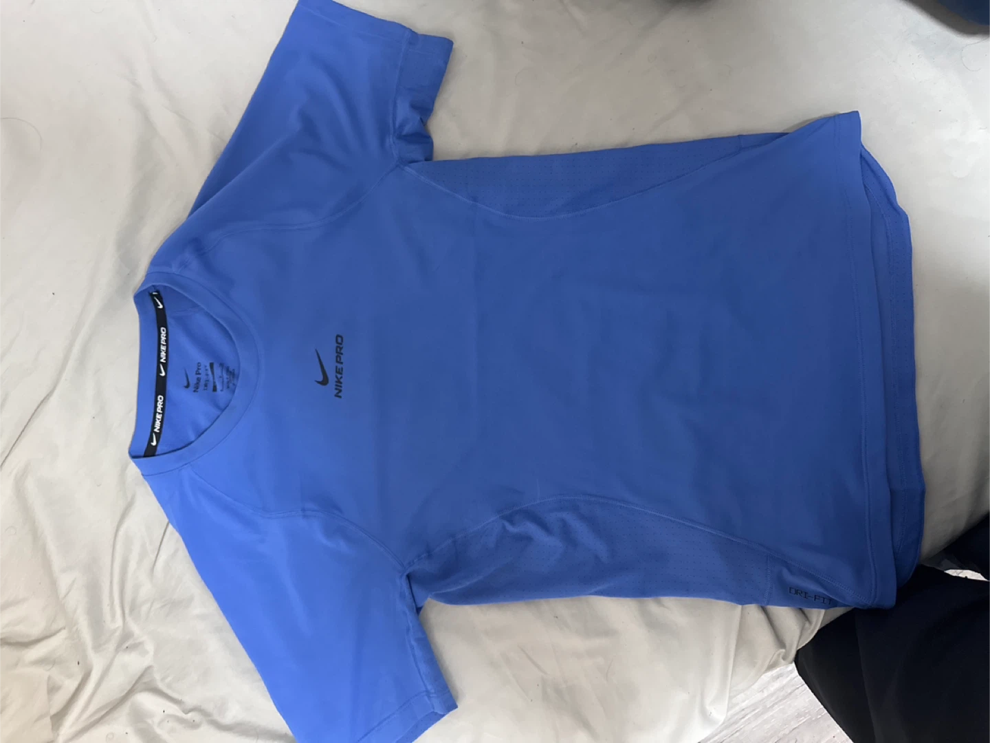 Nike Pro Dri-FIT Slim Fit Shirt - Size S