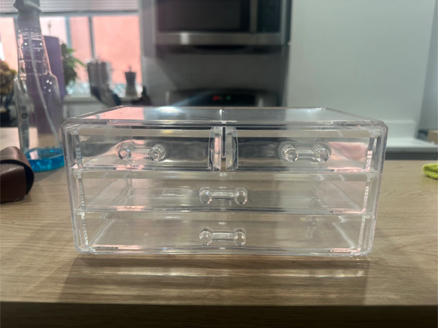 Acrylic Makeup Organizer - photo 3