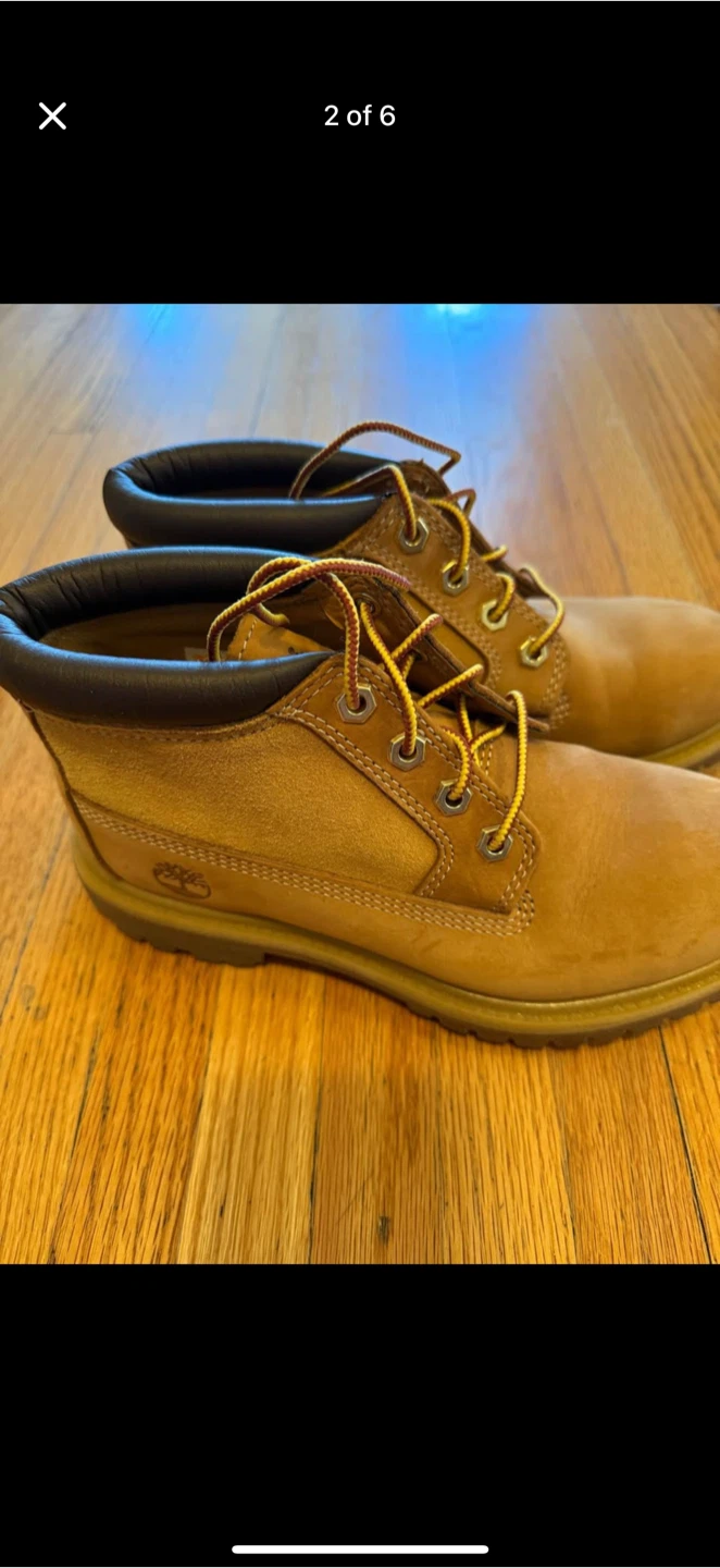 Timberland Ankle Boots - Women's Size 6 - photo 2
