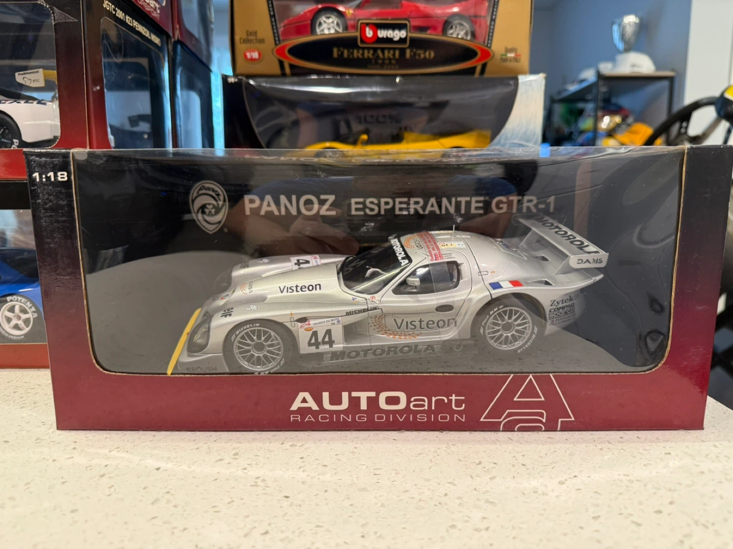 AUTOart #44 1998 Panoz Esperante GTR-1 Le Mans 24H - photo 2