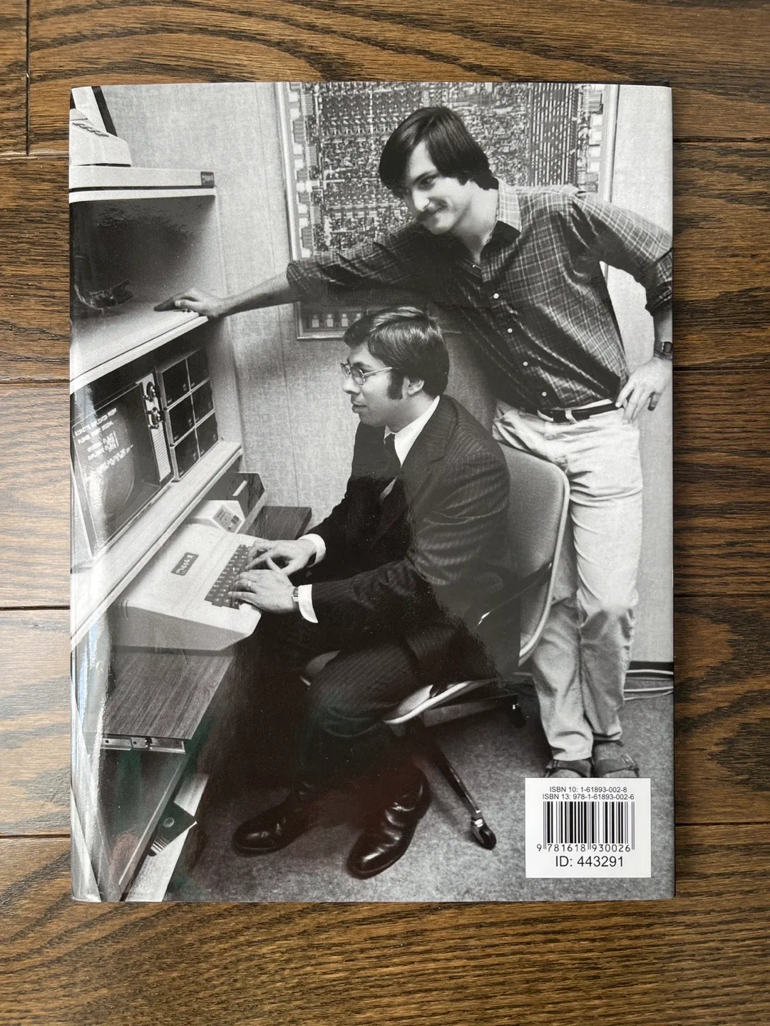 Time Magazine: Steve Jobs hardcover book image indicator(2)