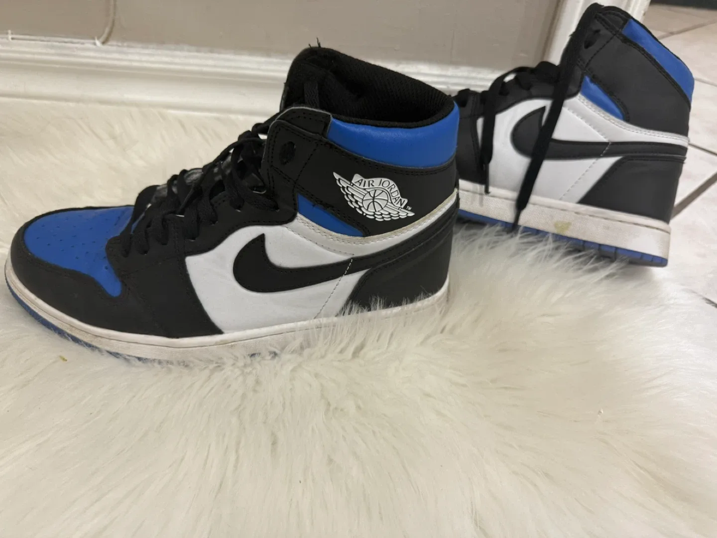 Air Jordan 1 Retro High - Black/White/Royal Blue thumbnail