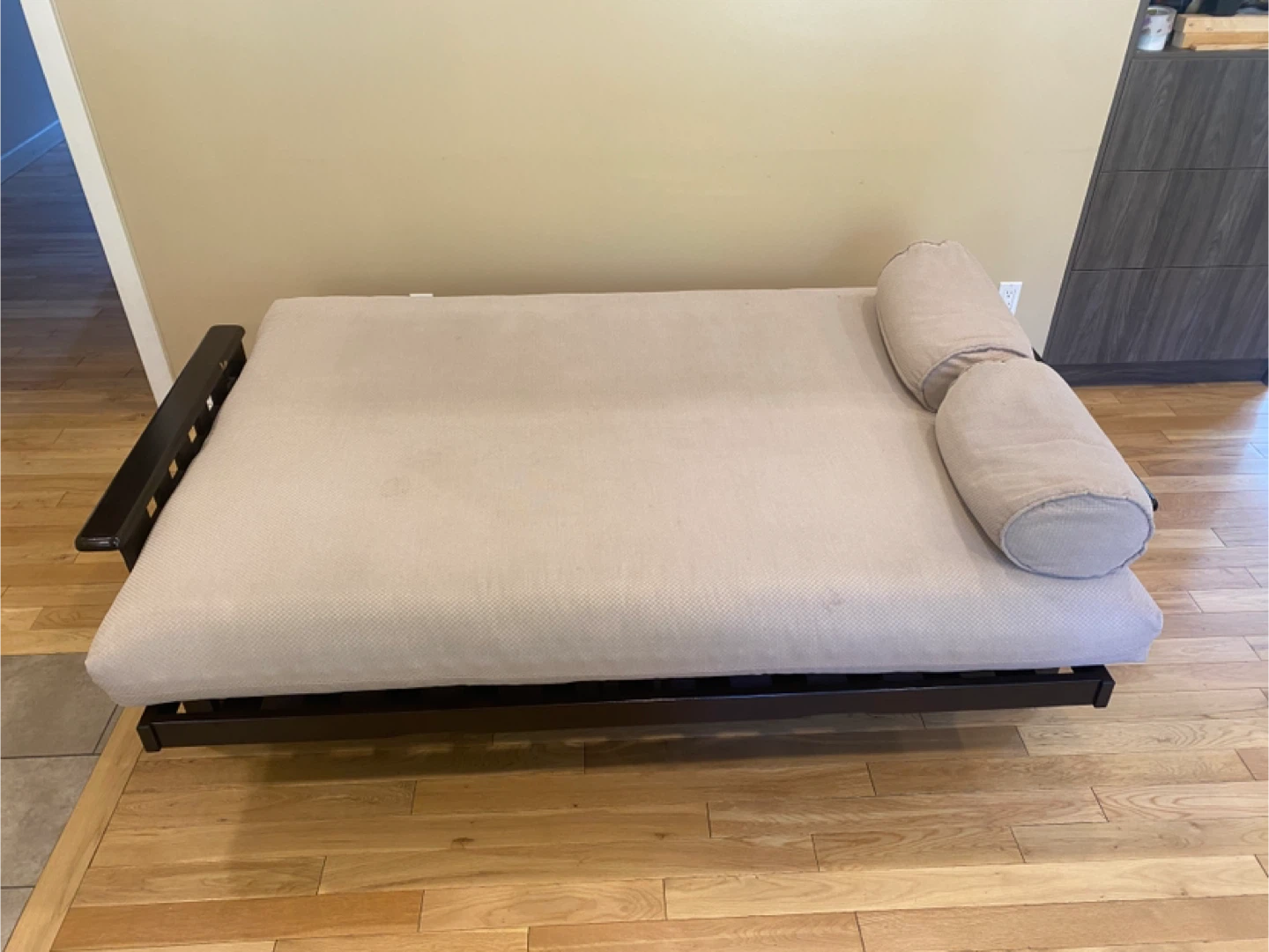 Night & Day Kingston Full Size Wood Futon (CAN DELIVER) - photo 3