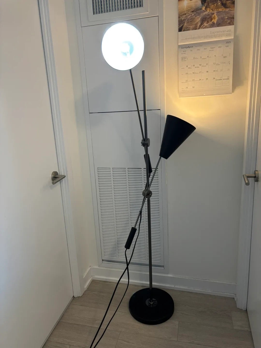 Modern Black metal - Adjustable Two-Light Floor Lamp image indicator(5)