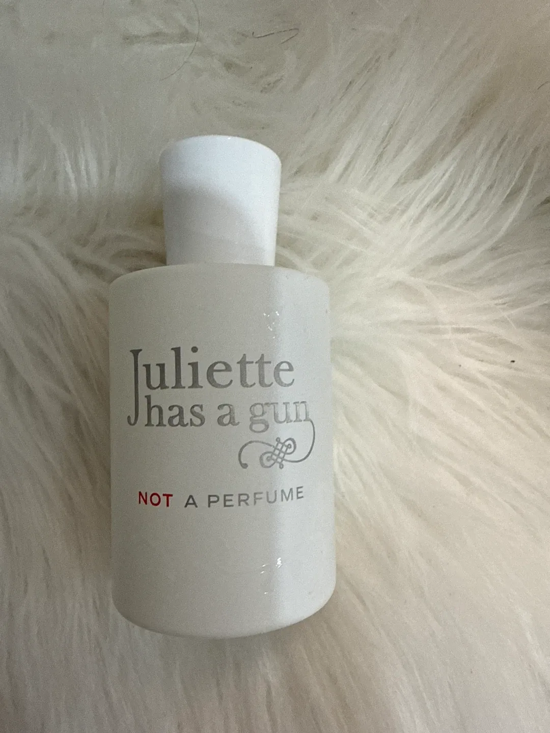Juliette Has a Gun Not a Perfume thumbnail