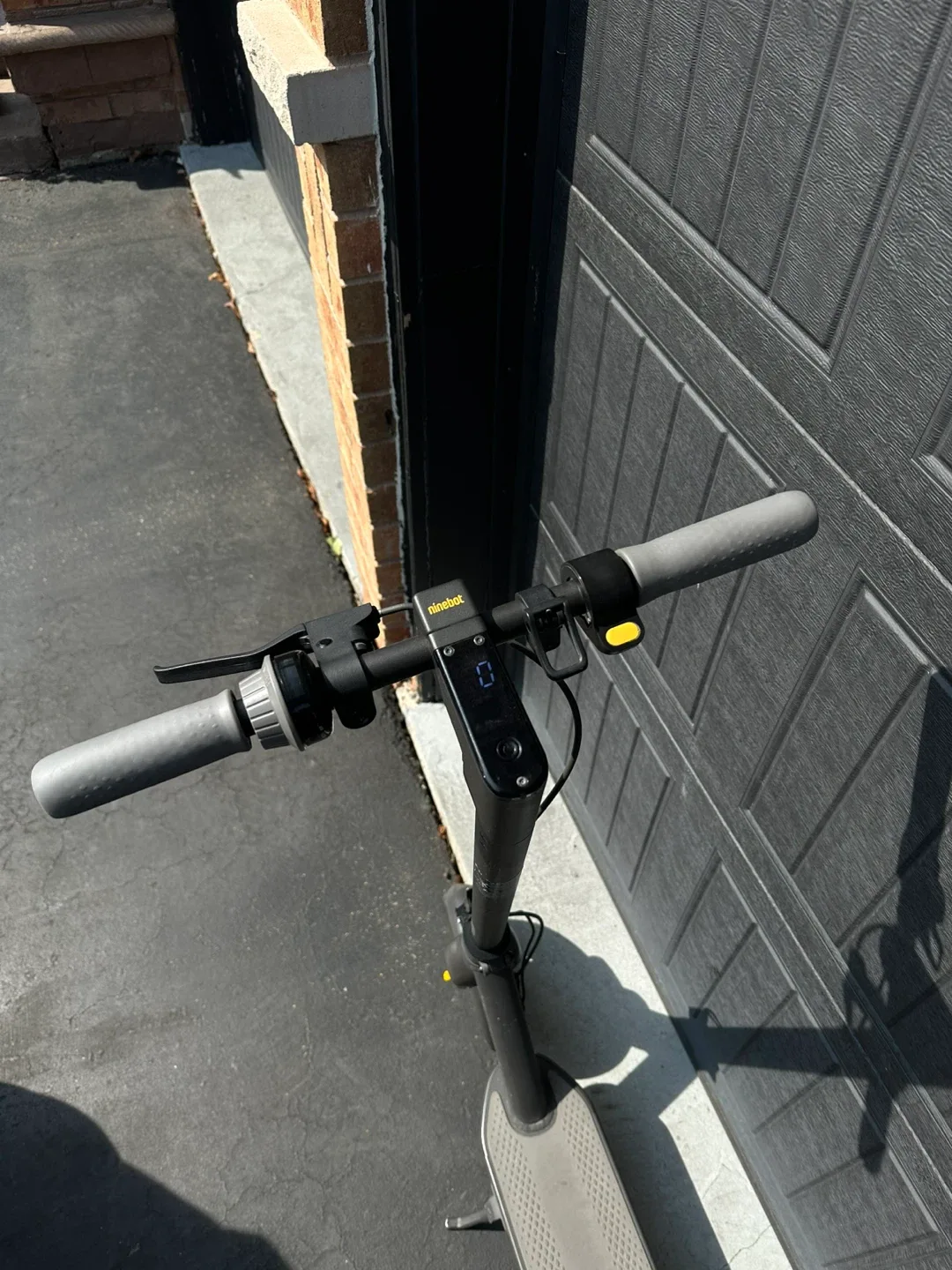 Ninebot Electric Scooter G30P Max image indicator(3)