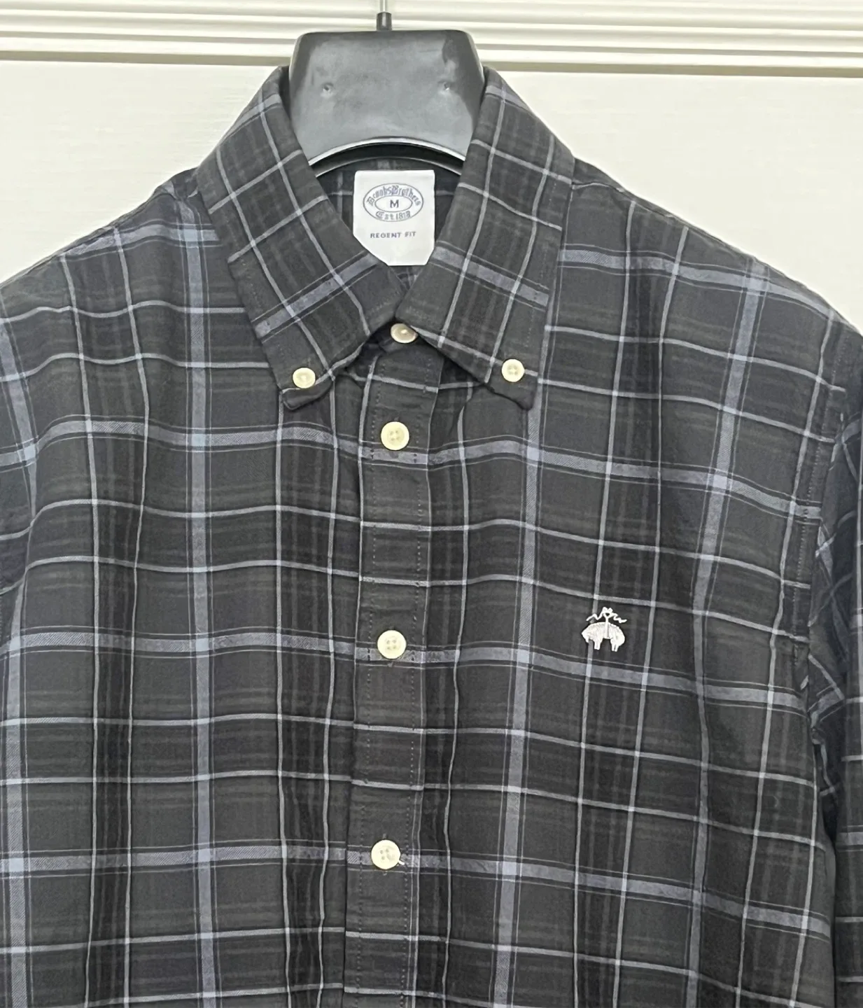 Brooks Brothers Shirt Men’s Medium image indicator(2)