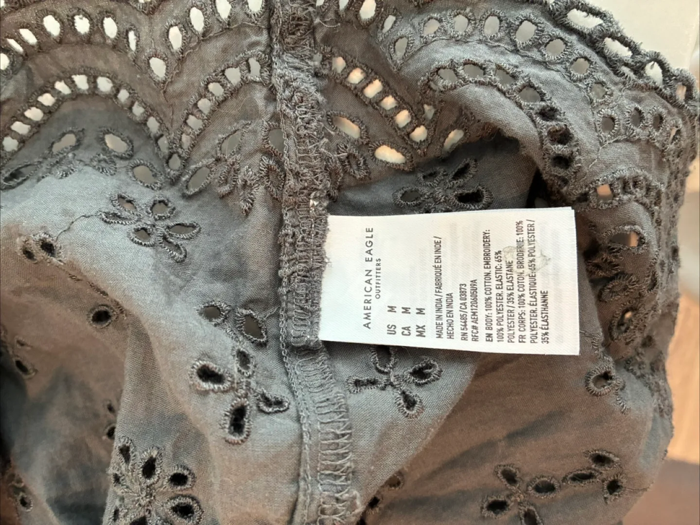 Stretchy lace ruffle tube top image indicator(3)