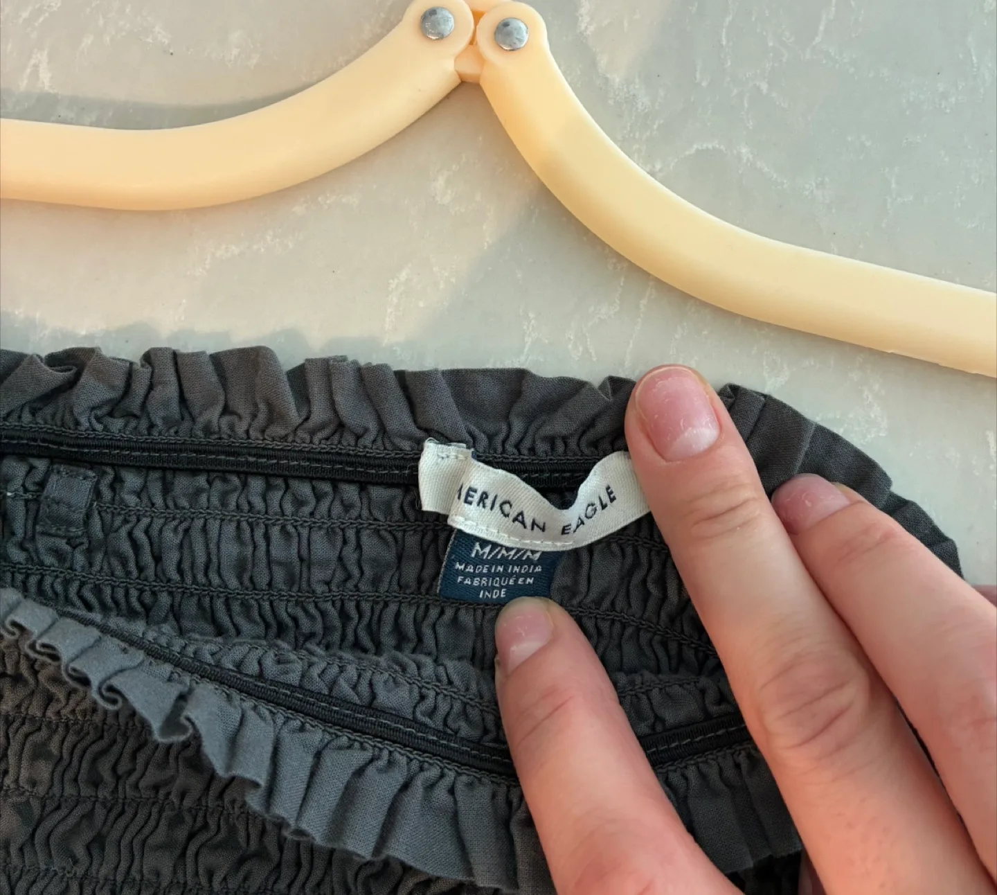 Stretchy lace ruffle tube top image indicator(2)