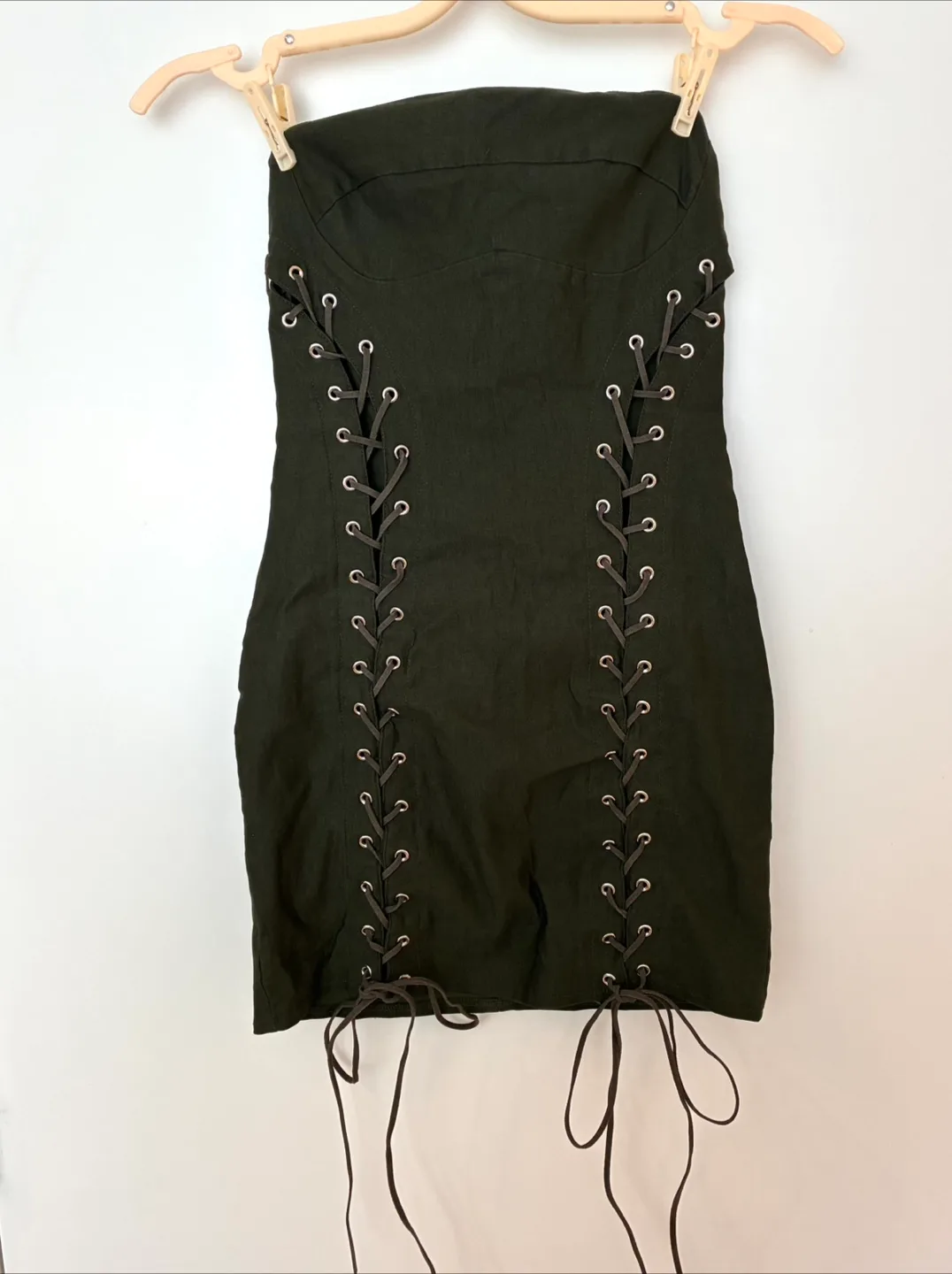 Lace-up strapless tube dress thumbnail