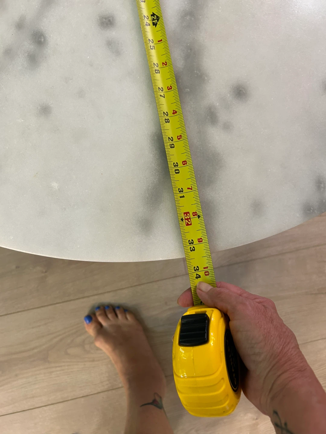 Round Marble Coffee Table - 34 inch diameter - photo 5