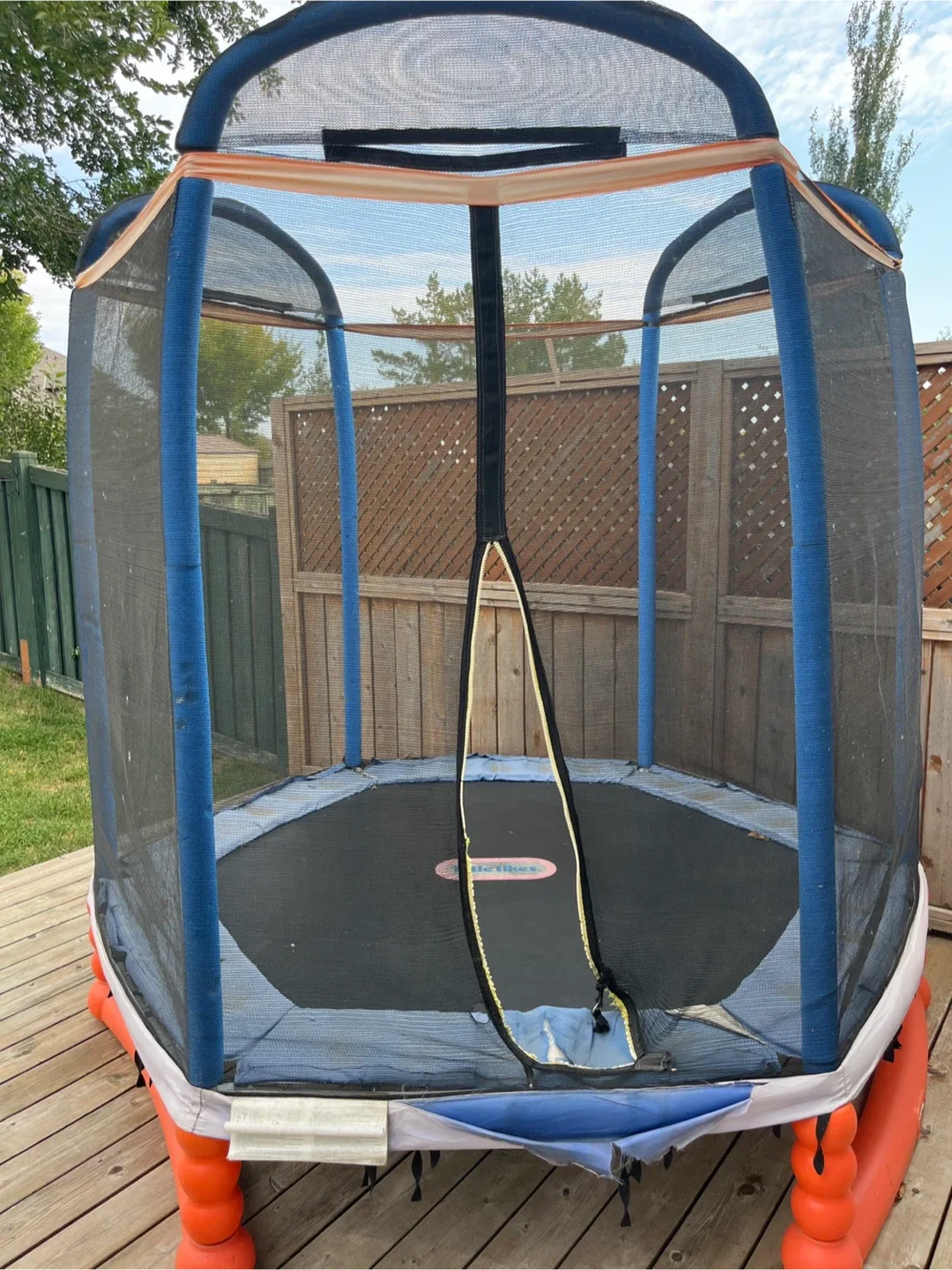 Little Tikes Trampoline with Safety Net