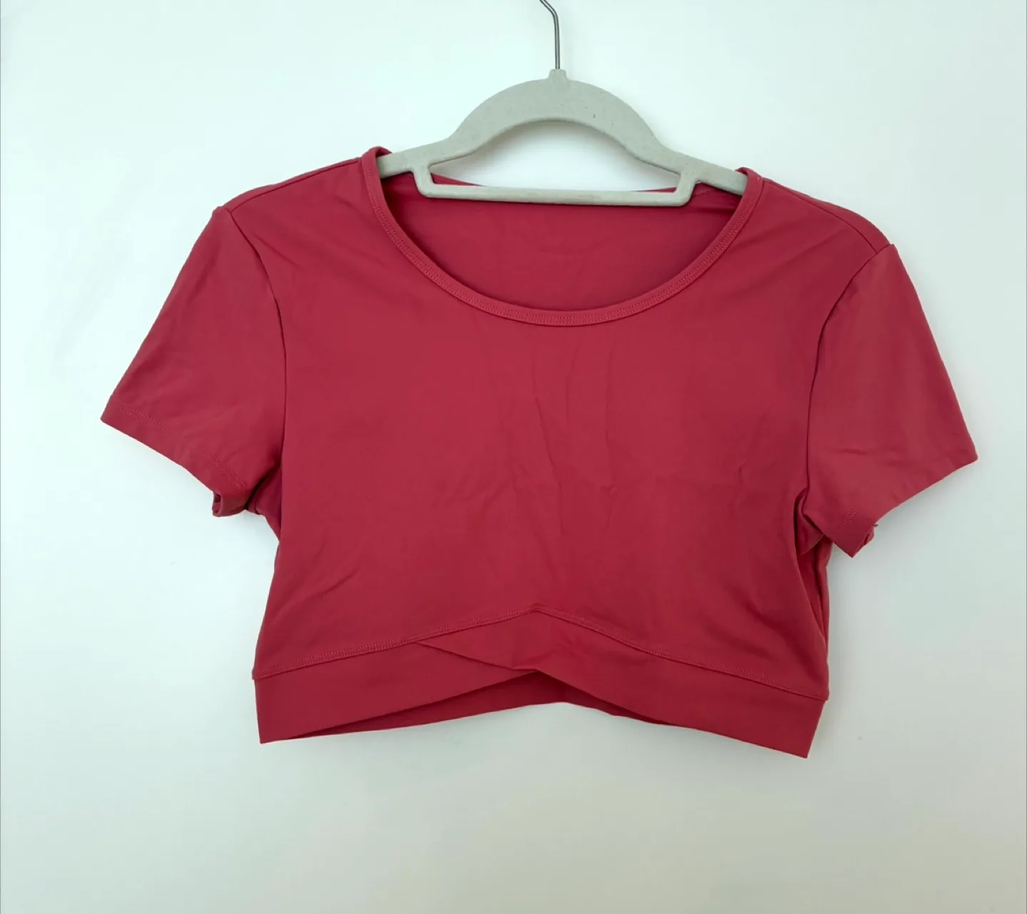 Stretchy workout crop top thumbnail