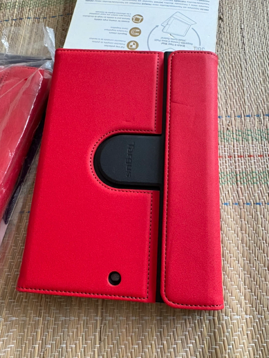 New Targus VersaVu Slim iPad mini 4/3/2/1 Rotating Case - photo 3