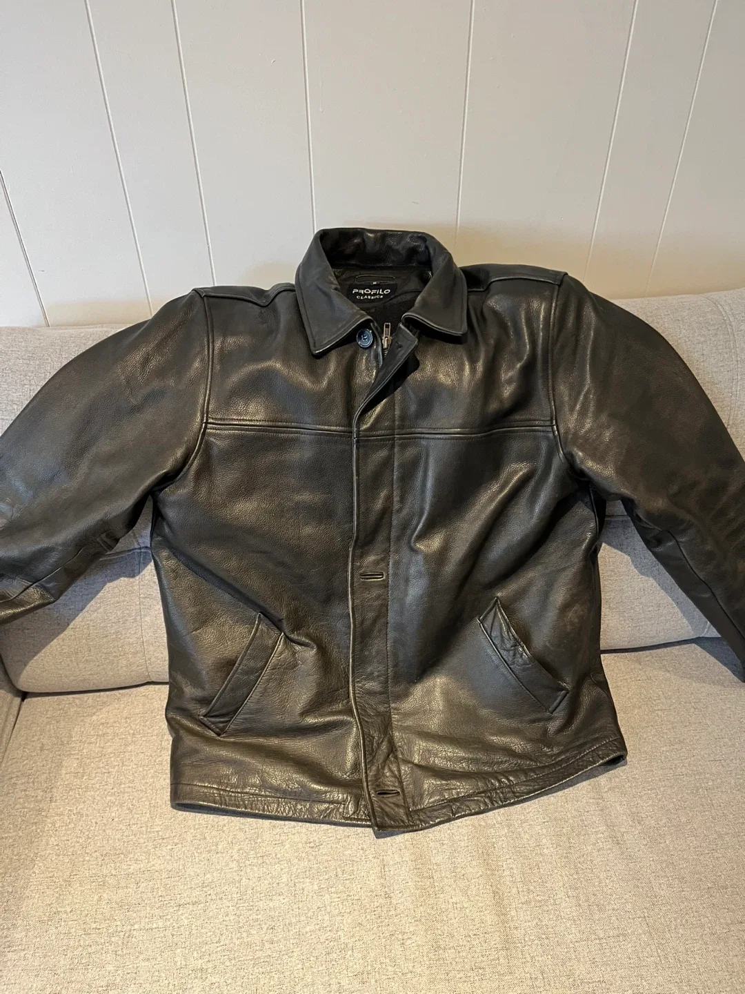 Profilo Classics Black Leather Jacket image indicator(2)